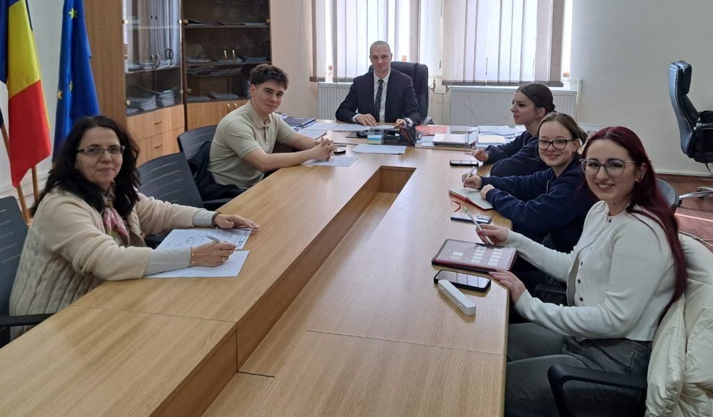 Intalnire a ISJ Bihor cu Consiliul Elevilor