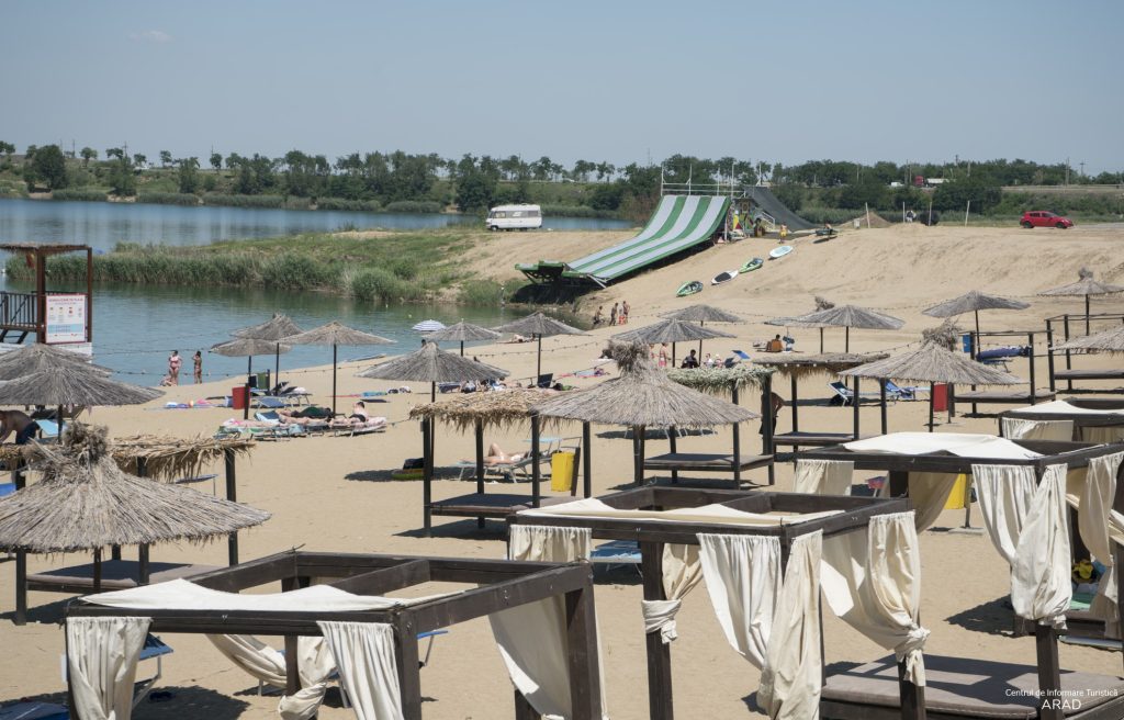 Litoralul Vestului Plaja Ghioroc pregatita pentru sezonul estival