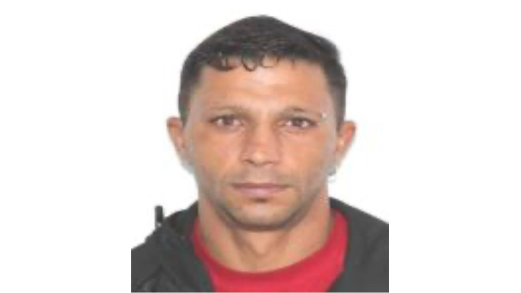 Daca l vedeti sunati gratuit la 112 pentru Politie