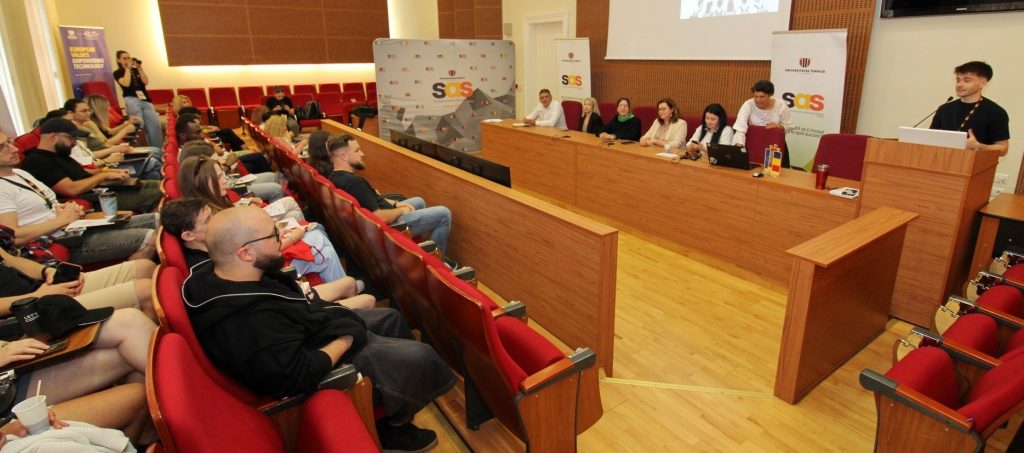 Doi studenti din Oradea castigatori ai concursului de idei