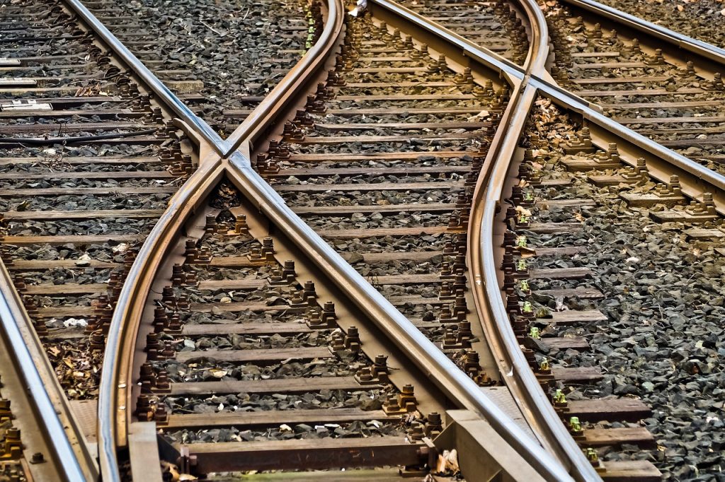 CFR suplimenteaza vagoanele la trenurile de Sfanta Maria