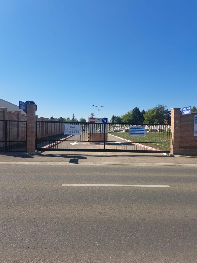 O noua poarta de acces in Cimitirul Rulikowski